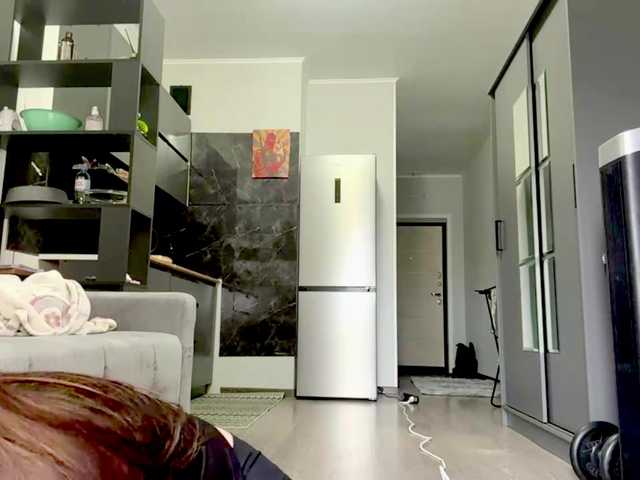 LaurenCloward live cam on BongaCams