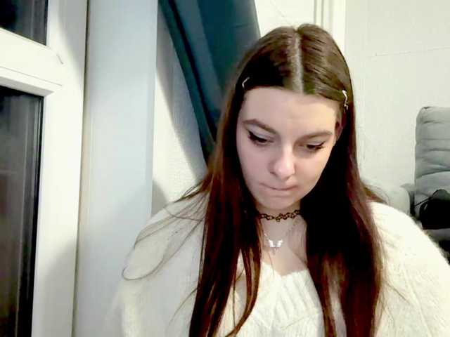 LaurenCloward live cam on BongaCams