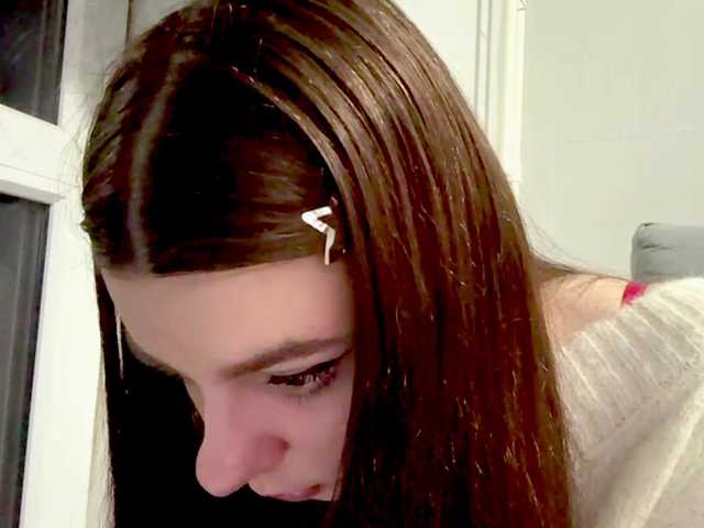 LaurenCloward live cam on BongaCams