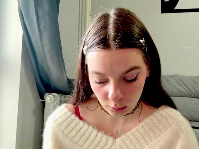 LaurenCloward live cam on BongaCams