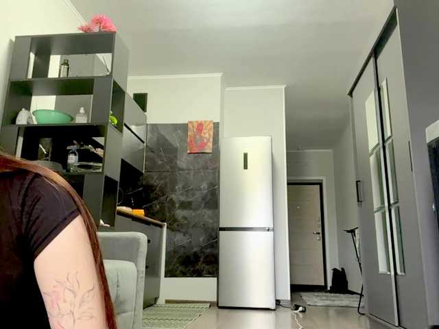 LaurenCloward live cam on BongaCams