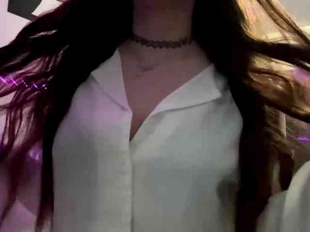 LaurenCloward webcam