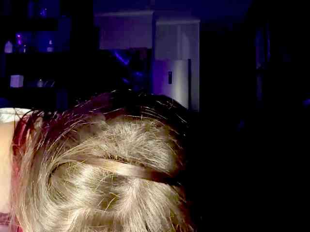 LaurenCloward webcam
