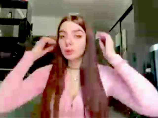 LaurenCloward webcam