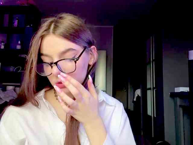 LaurenCloward webcam