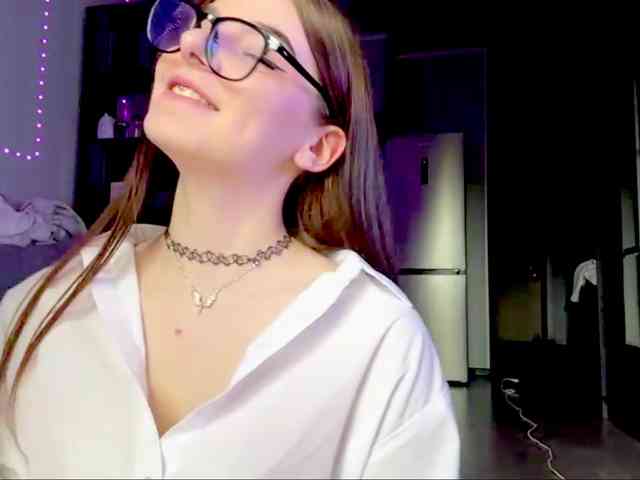 LaurenCloward webcam
