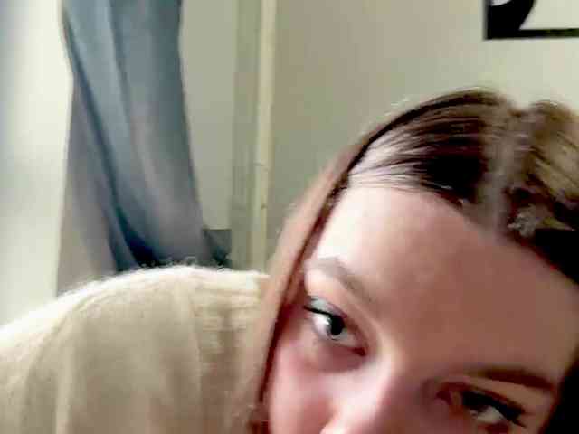LaurenCloward webcam