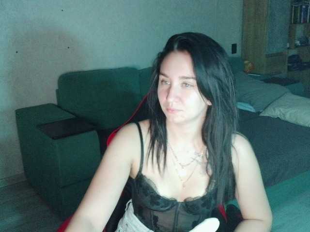 Murlyka-1 live cam on BongaCams