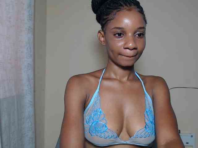 LittleKimmie1 LittleKimmie1