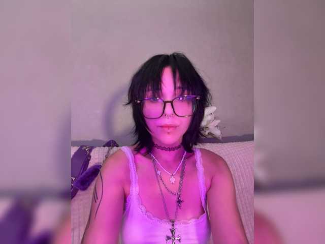 SweetsCat live cam on BongaCams