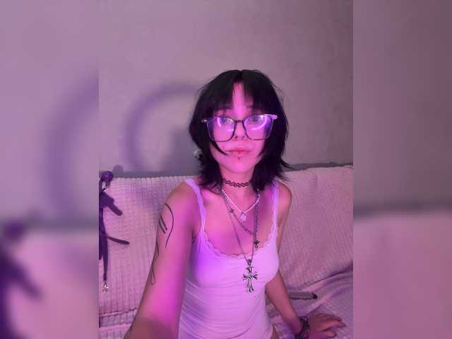 SweetsCat live cam on BongaCams