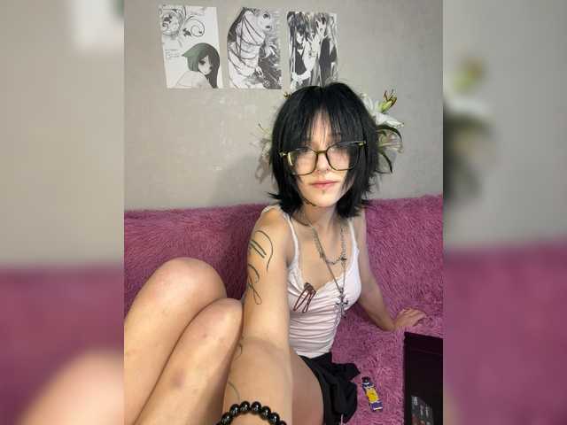 SweetsCat live cam on BongaCams