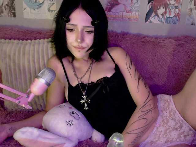 SweetsCat live cam on BongaCams