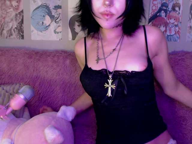 SweetsCat live cam on BongaCams