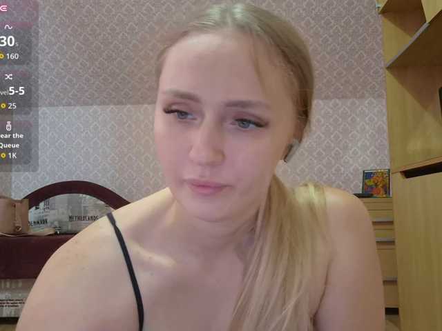 Lika-Doll live cam on BongaCams