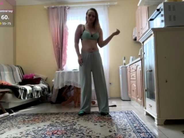 Lika-Doll live cam on BongaCams