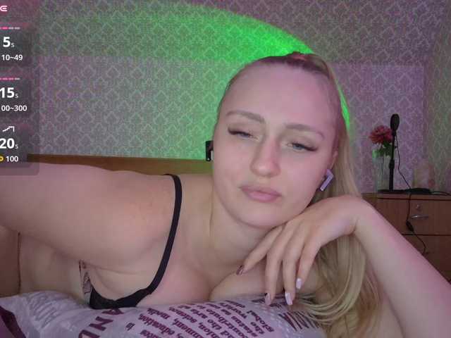 Lika-Doll live cam on BongaCams