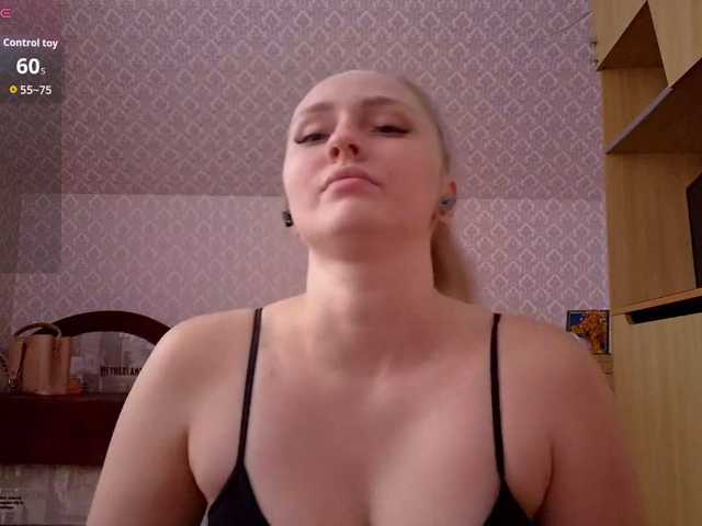 Lika-Doll live cam preview