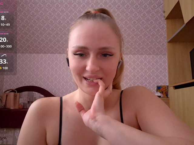 Lika-Doll live cam on BongaCams