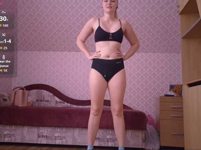Lika-Doll live cam on BongaCams