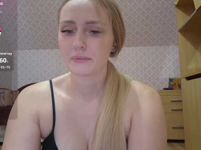 Lika-Doll live cam on BongaCams