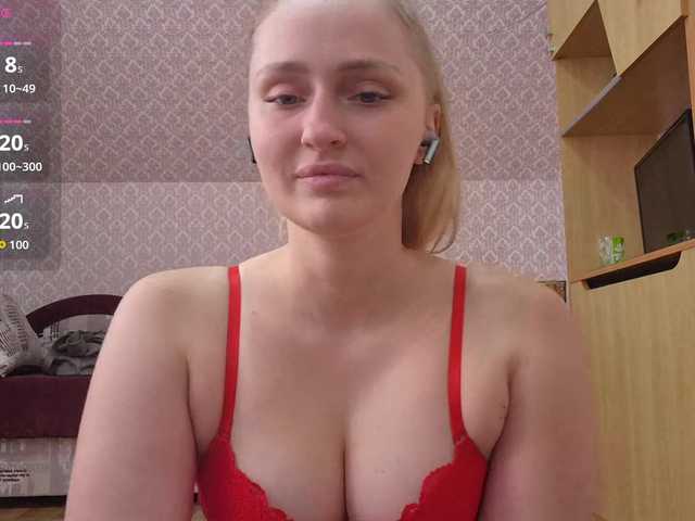 Lika-Doll live cam on BongaCams