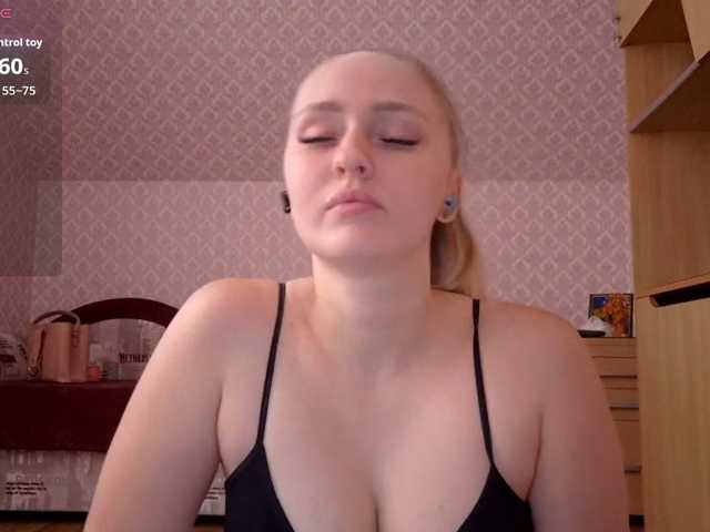 Lika-Doll live cam on BongaCams