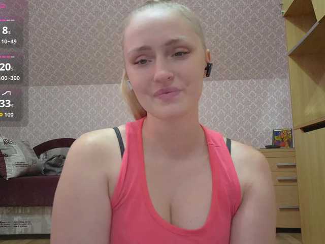 Lika-Doll live cam on BongaCams