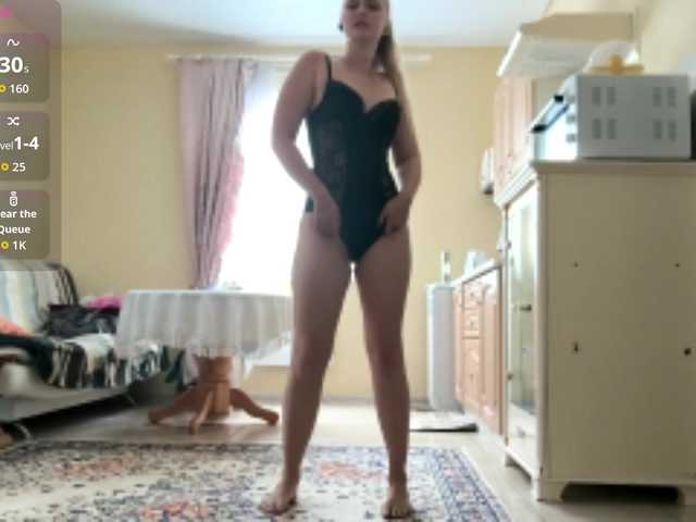 Lika-Doll live cam on BongaCams