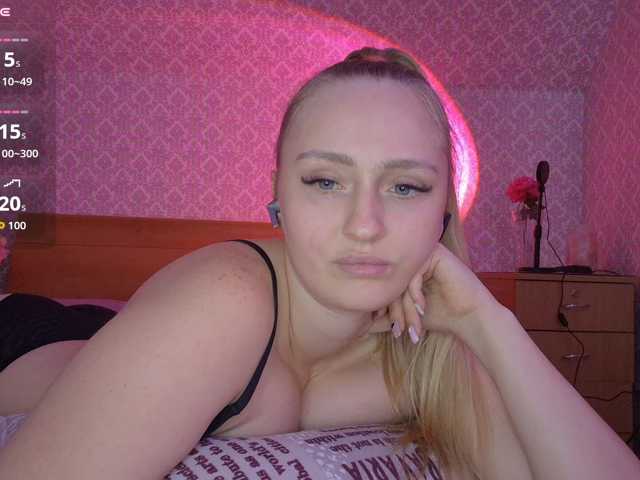 Lika-Doll live cam on BongaCams