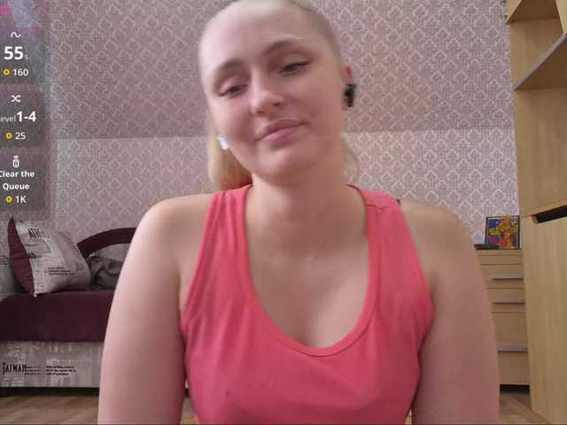 Lika-Doll live cam on BongaCams