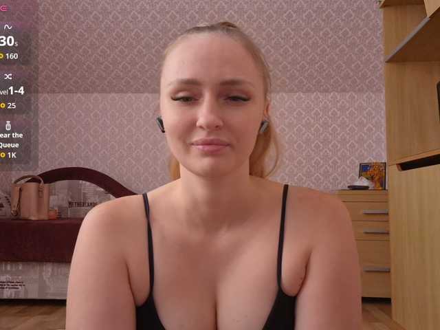Lika-Doll live cam preview