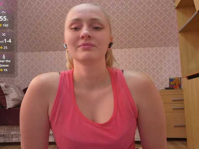 Lika-Doll live cam on BongaCams