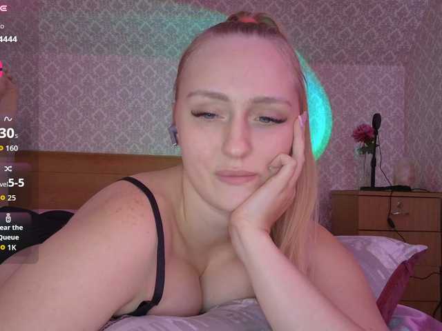 Lika-Doll live cam on BongaCams