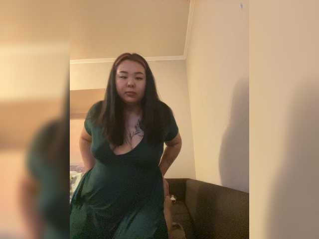 Allysuc live cam on BongaCams
