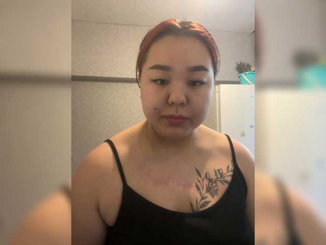 Allysuc live cam on BongaCams