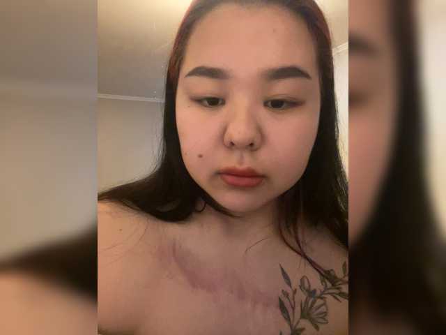 Allysuc live cam on BongaCams