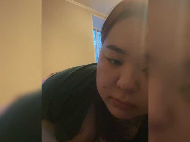 Allysuc live cam on BongaCams