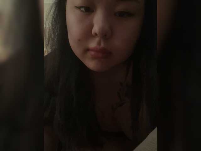 Allysuc live cam on BongaCams