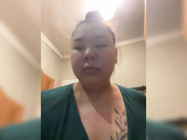 Allysuc live cam on BongaCams