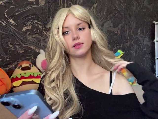 babytuffy live cam on BongaCams