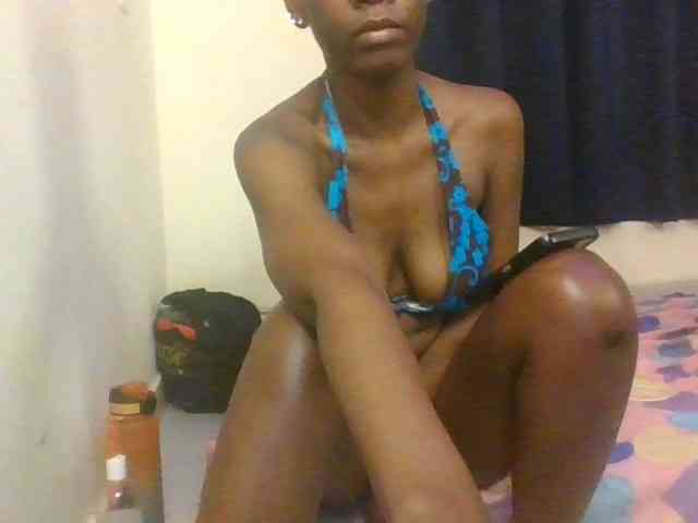 Prettymarir webcam