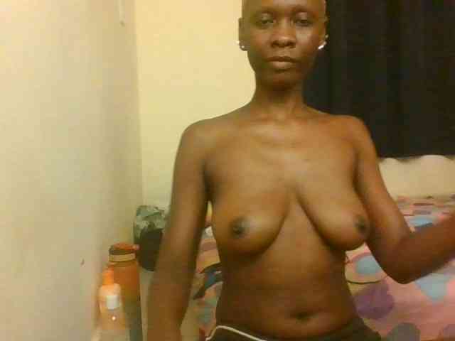 Prettymarir webcam