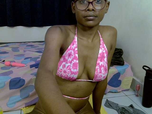 Babydvia live cam on BongaCams