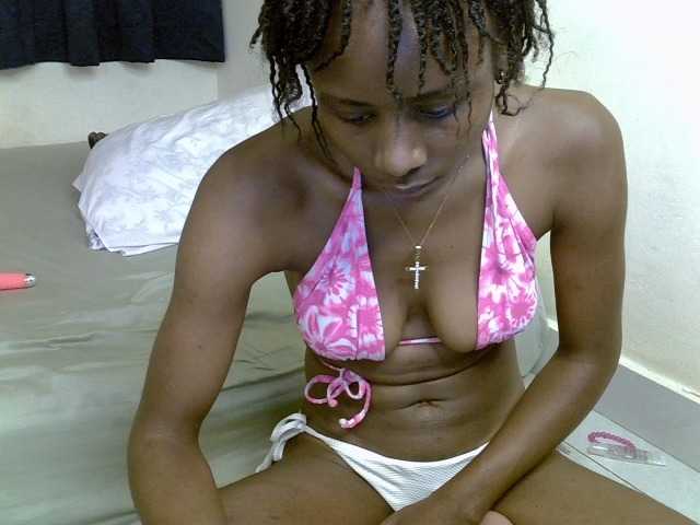 Babydvia live cam