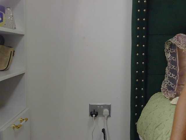 Kenyanprinces, live now on BongaCams
