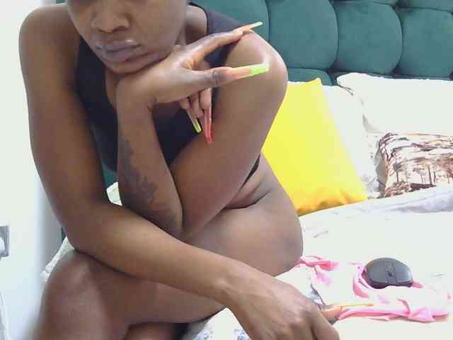 Kenyanprinces webcam