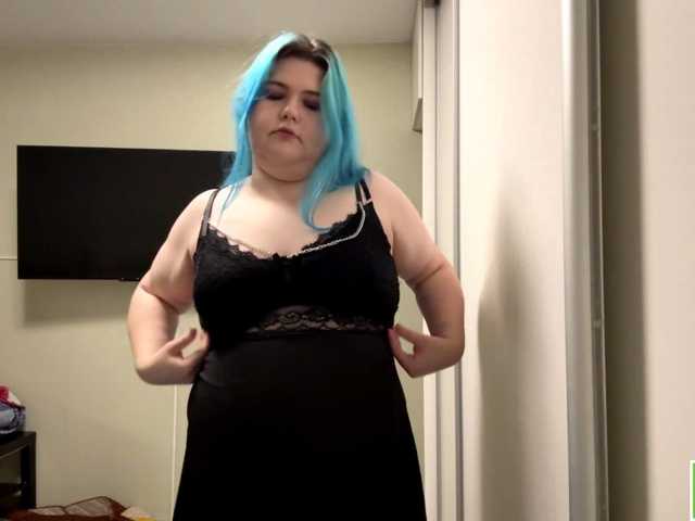 YanaVerde, en directo ahora en BongaCams