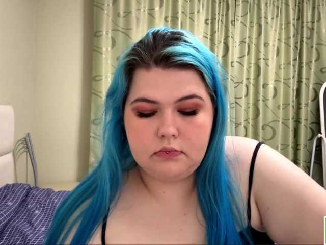 YanaVerde live cam on BongaCams