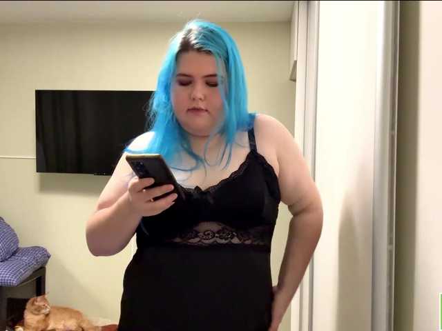 YanaVerde live cam on BongaCams